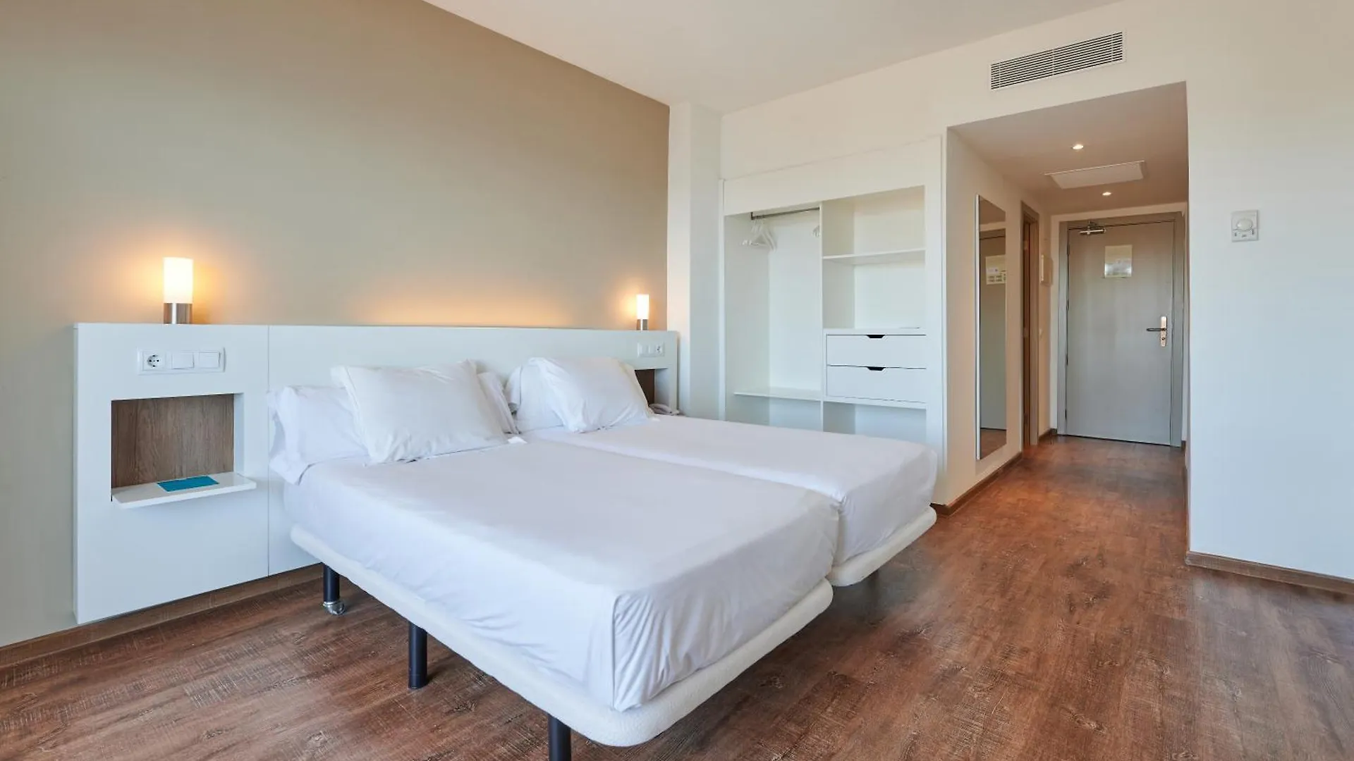Alua Calas De Mallorca Resort