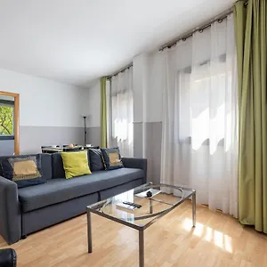 apartments-sata-park-guell-area.catalonia-hotels.com/