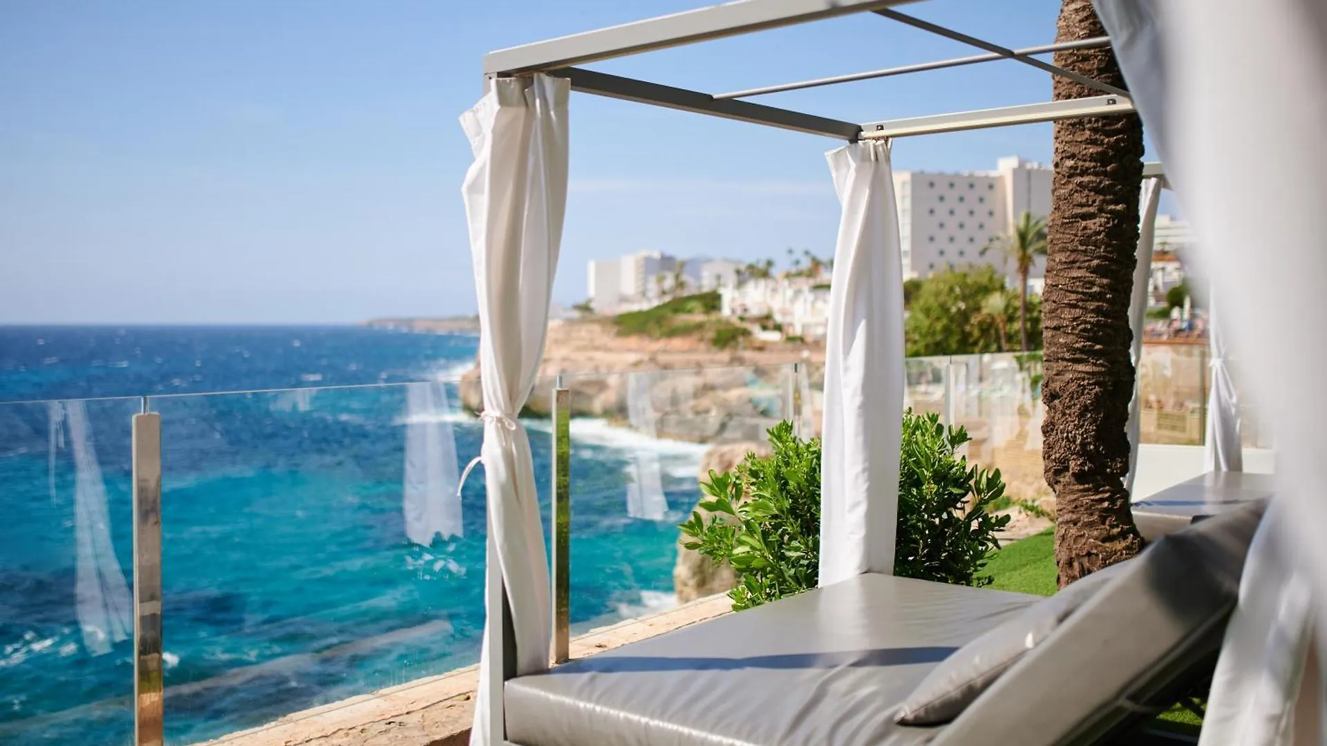 **** Hotel Alua Calas De Mallorca Resort Spain